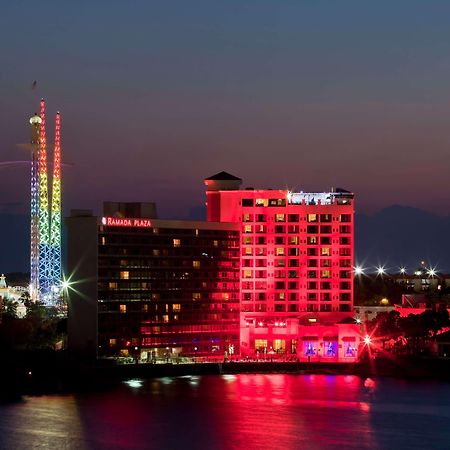 Ramada Plaza By Wyndham Orlando Resort & Suites Intl Drive Eksteriør bilde